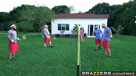 Dirty masseur in starring pornstar scenes